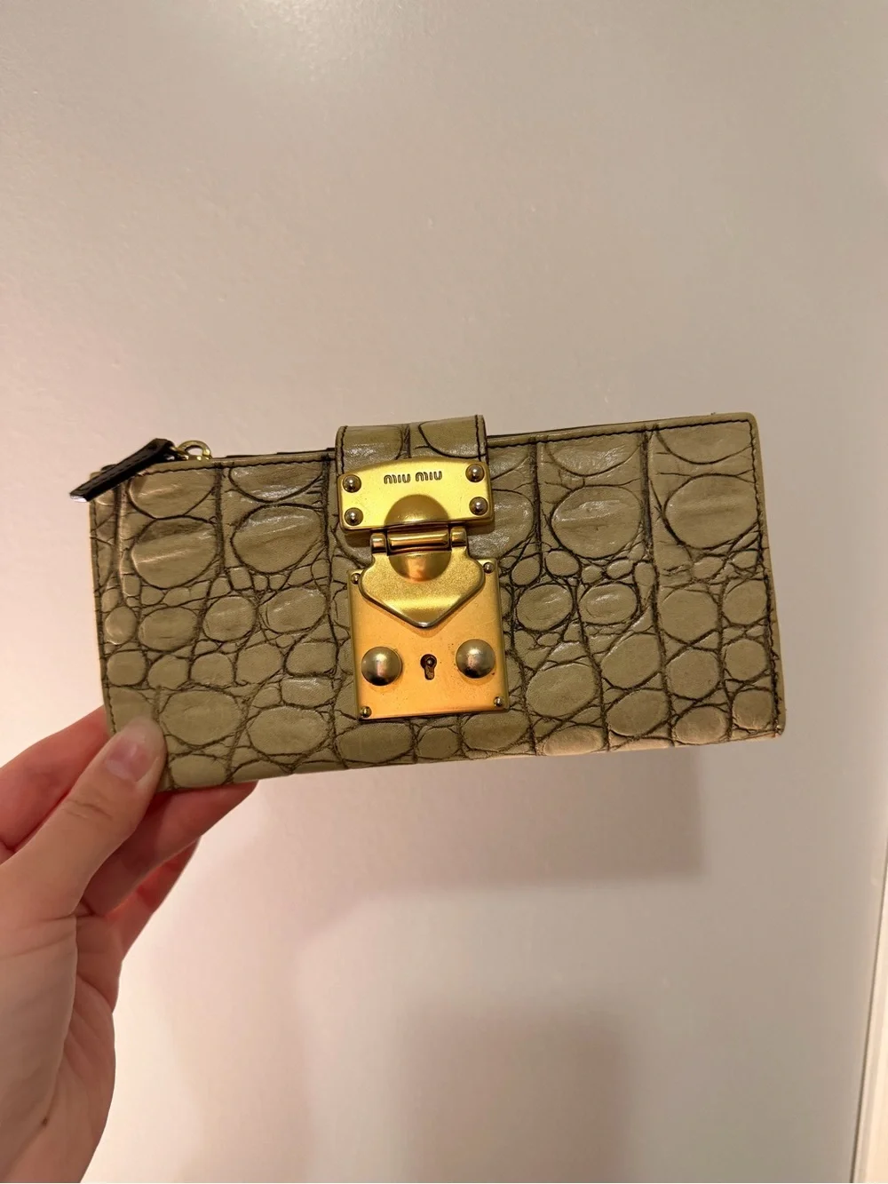Miu Miu Croc-Embossed Beige Leather Card Holder with Gold Lock